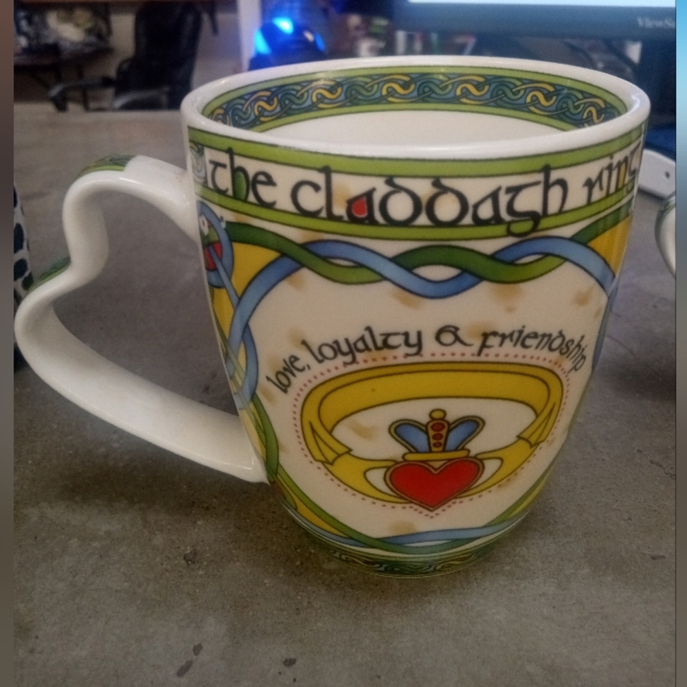 Irish Weave Claddagh Ring Mug.